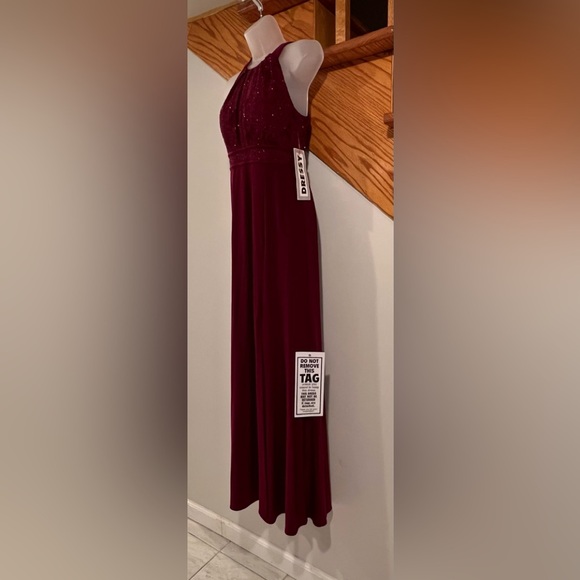 Morgan & Co. Burgundy Sparkle Evening Gown - Juniors 5/6 (NWT) - Picture 4 of 13